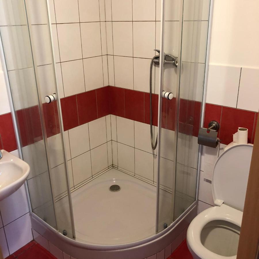 מלון Třebíč Bakin Bar מראה חיצוני תמונה